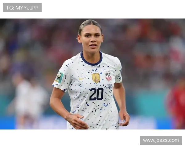 罗德曼之女年薪两百万称霸女足