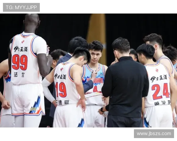 新疆男篮签约NBA落选秀布伊 替换哈里斯 新疆男篮签约NBA落选秀布伊 替换哈里斯