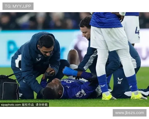 曼联签安东尼马丁内斯引争议 曼联签安东尼马丁内斯引争议